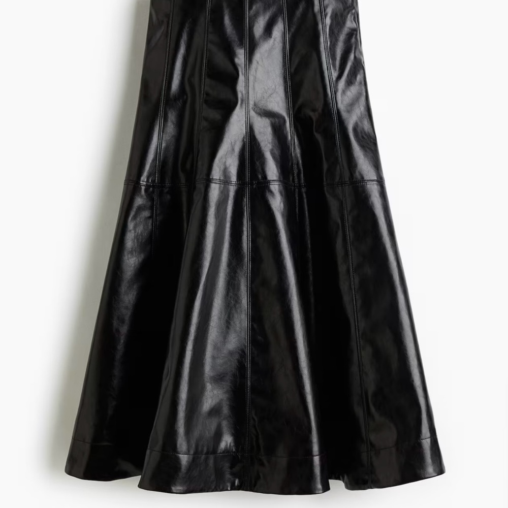 H&M COATED CIRCLE SKIRT